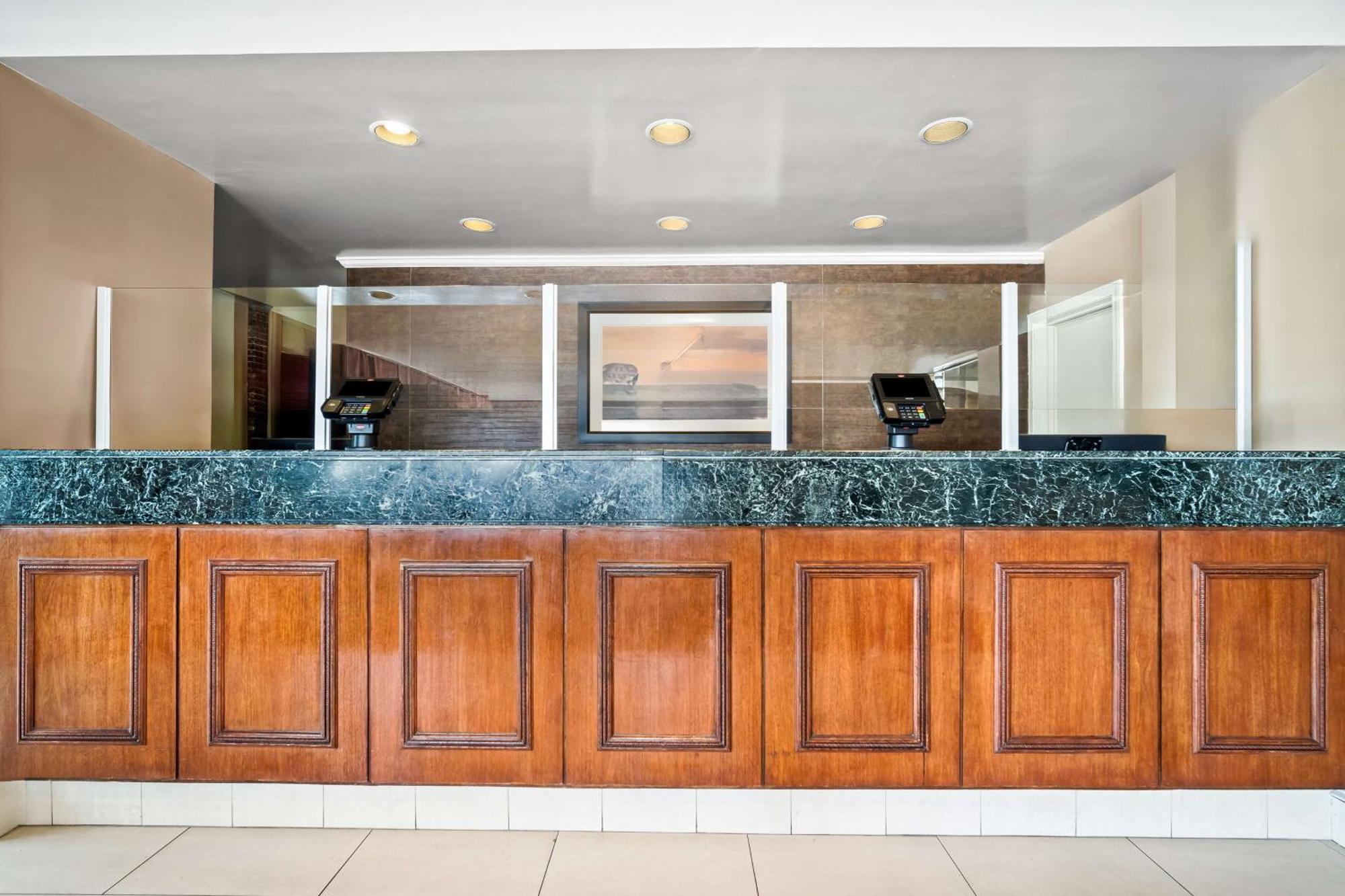 Best Western Merry Manor Inn South Portland Εξωτερικό φωτογραφία